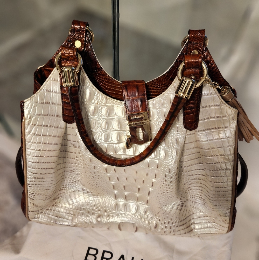 Brahmin Ivory and Brown luxury bag like new
